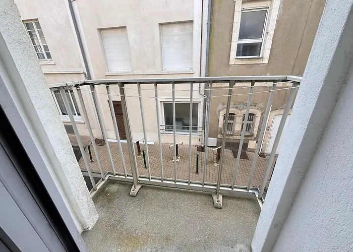 Lägenhet Pratique Pres De La - Fr-1-197-261