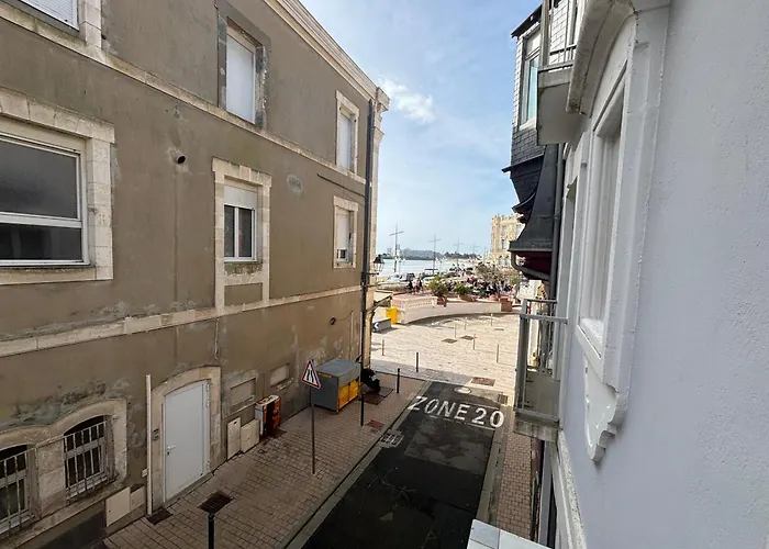 公寓 Pratique Pres De La - Fr-1-197-261